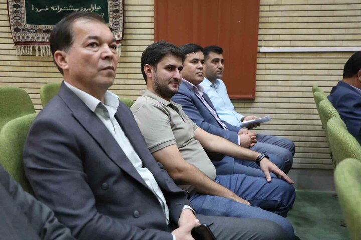 بازدید اعضای کمیسیون اجتماعی مجلس از درمانگاه و اورژانس نیمه ساخت خاتم الانبیا شهرستان گنبدکاووس