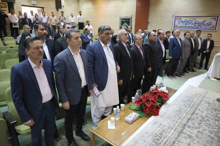 بازدید اعضای کمیسیون اجتماعی مجلس از درمانگاه و اورژانس نیمه ساخت خاتم الانبیا شهرستان گنبدکاووس