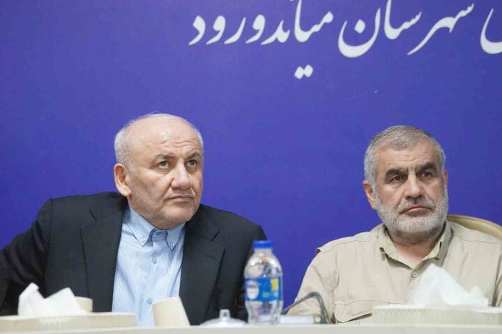 نشست جمع بندی سفر نظارتی نیکزاد نایب رئیس مجلس شورای اسلامی از شهرستان میاندورود