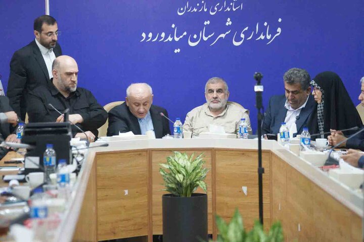 نشست جمع بندی سفر نظارتی نیکزاد نایب رئیس مجلس شورای اسلامی از شهرستان میاندورود