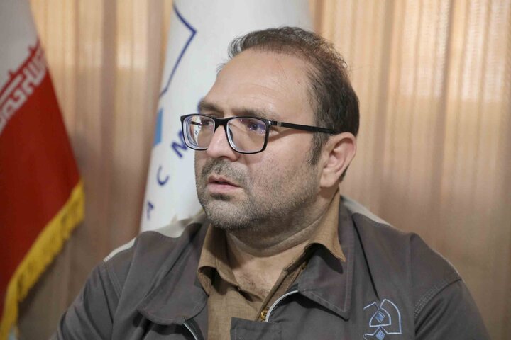 نشست مشترک اعضای کمیسیون اجتماعی مجلس با مسئولان معدن زغال سنگ تخت شهرستان مینودشت