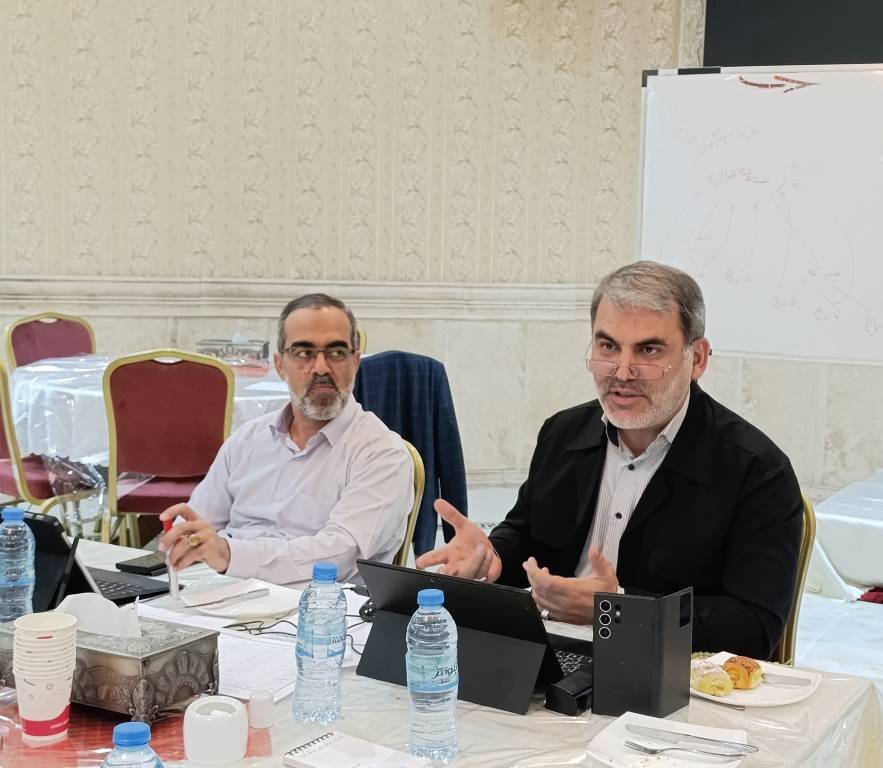 وضعیت جاماندگان سهام عدالت با اصلاح قانون تعیین تکلیف می‌شود/ اختصاص ۴۰ درصد واگذاری‌های دولت به سهام عدالت