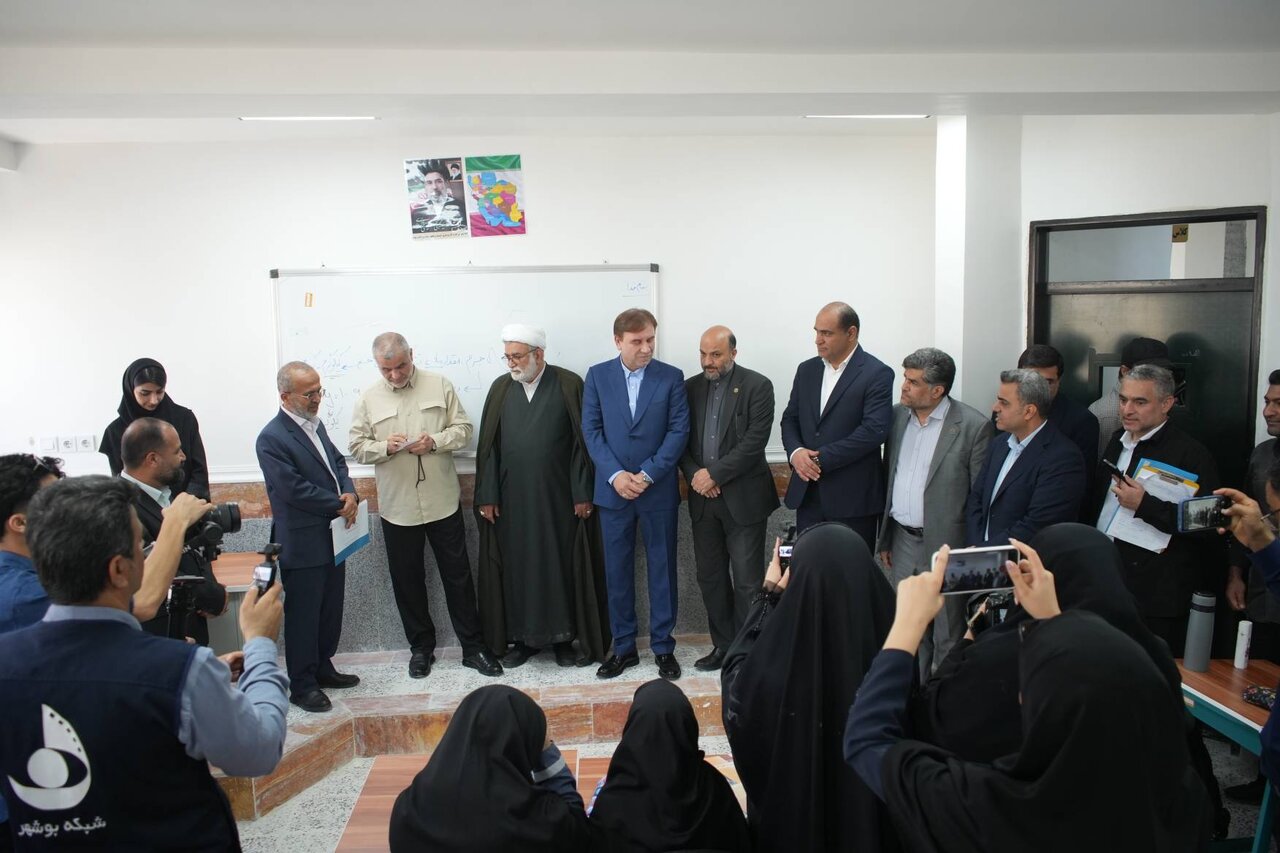 آموزشگاه ۱۲ کلاسه دخترانه در عسلویه به بهرهبرداری رسید