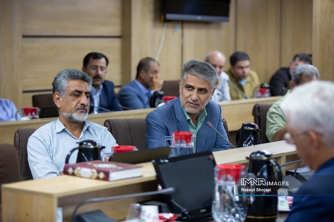 چالشهای راهبردی استان اصفهان با حضور مقتدایی بررسی شد