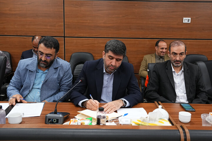 نشست کمیسیون امور داخلی کشور و شوراها با حضور وزیر دادگستری