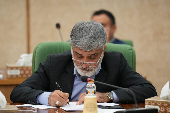 نشست مشترک کمیسیون برنامه و بودجه مجلس با معاون رئیس‌جمهور در امور توسعه روستایی و مناطق محروم