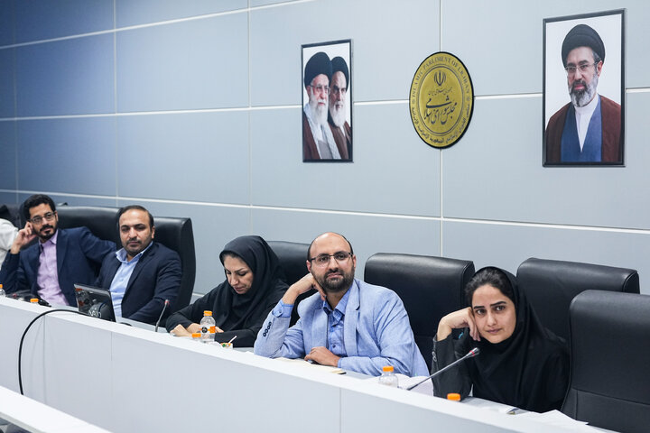 نشست سه‌شنبه ۱۴ مهر کمیسیون اصل نود مجلس با حضور رئیس کل بانک مرکزی