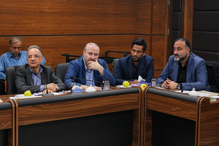 نشست سه‌شنبه ۱۴ مهر ماه کمیسیون صنایع و معادن مجلس
