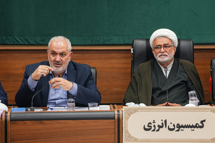 نشست سه‌شنبه ۱۴ مهر ماه کمیسیون انرژی مجلس با حضور وزیر نیرو