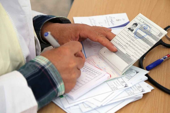 منابع بیمه‌ها باید متناسب با تعهدات و هزینه‌های درمان افزایش یابد