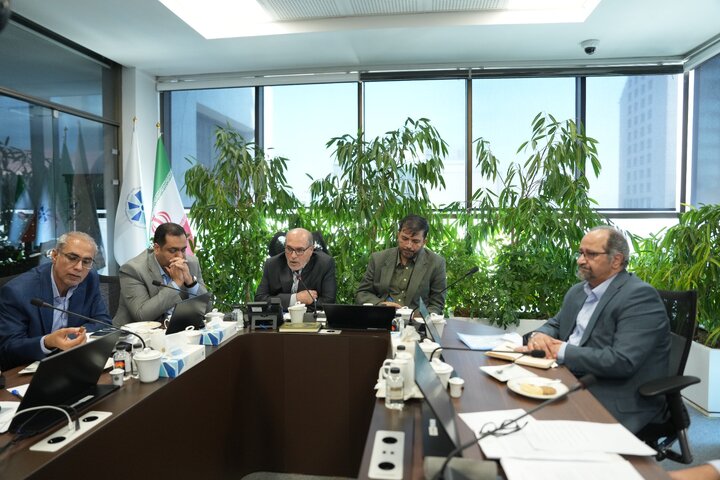 نشست کمیسیون قضایی مجلس با اتاق بازرگانی تهران