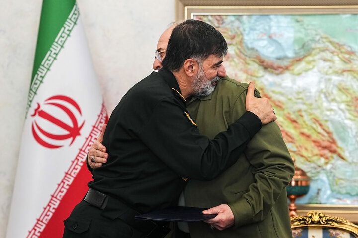 دیدار فرمانده و اعضای ستاد فرماندهی انتظامی کشور با دکتر قالیباف