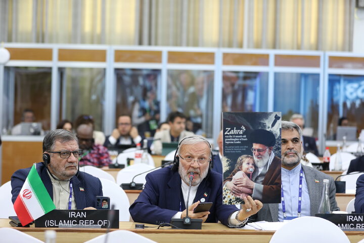 نماینده آلمان اراجیف رادیو اسرائیل را نشخوار می‌کند