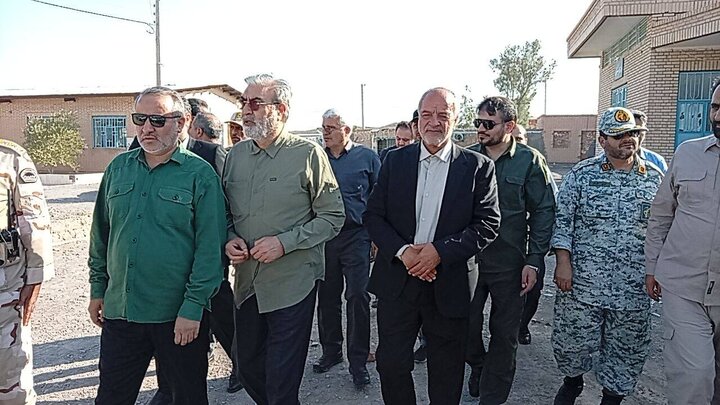 بازدید اعضای کمیسیون امنیت ملی از نقاط مرزی و پایگاه‌های مرزبانی خراسان جنوبی