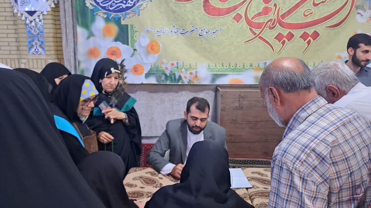 پیگیری وضعیت آلودگی هوای زرقان در دیدار نجابت با رئیس سازمان حفاظت محیطزیست