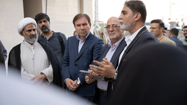 بازدید اعضای کمیسیون اصل نود مجلس شورای اسلامی از طرح‌های مسکن برازجان