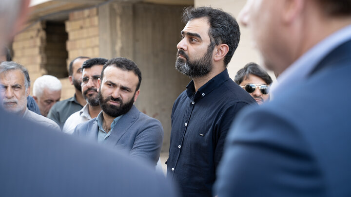 بازدید اعضای کمیسیون اصل نود مجلس شورای اسلامی از طرح‌های مسکن برازجان