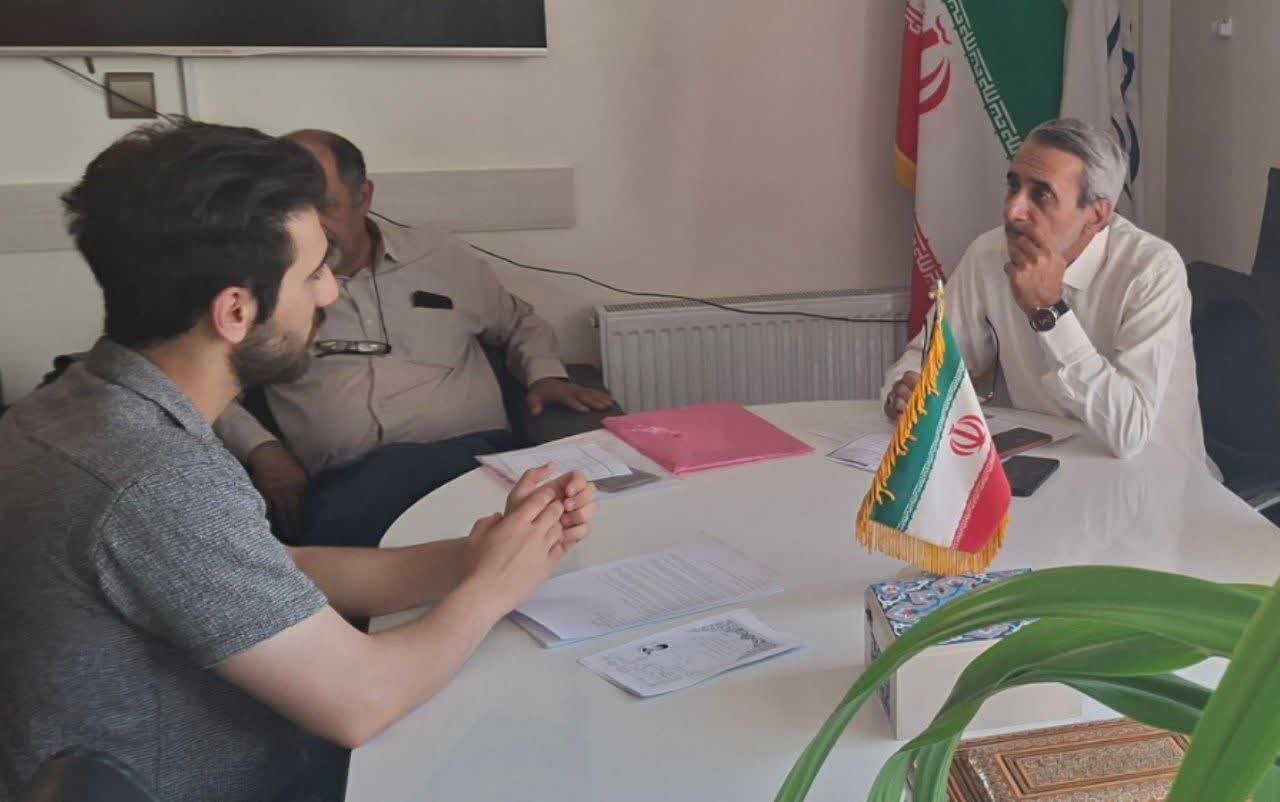 از پیگیری ساخت بیمارستان میلاد اصفهان تا پیگیری مطالبات جامعه بازنشستگان در نشست با مقتدایی