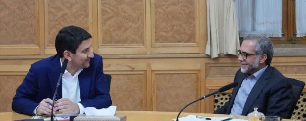 اشتغال روستایی و توسعه شبکه ارتباطات شهری پیگیری شد