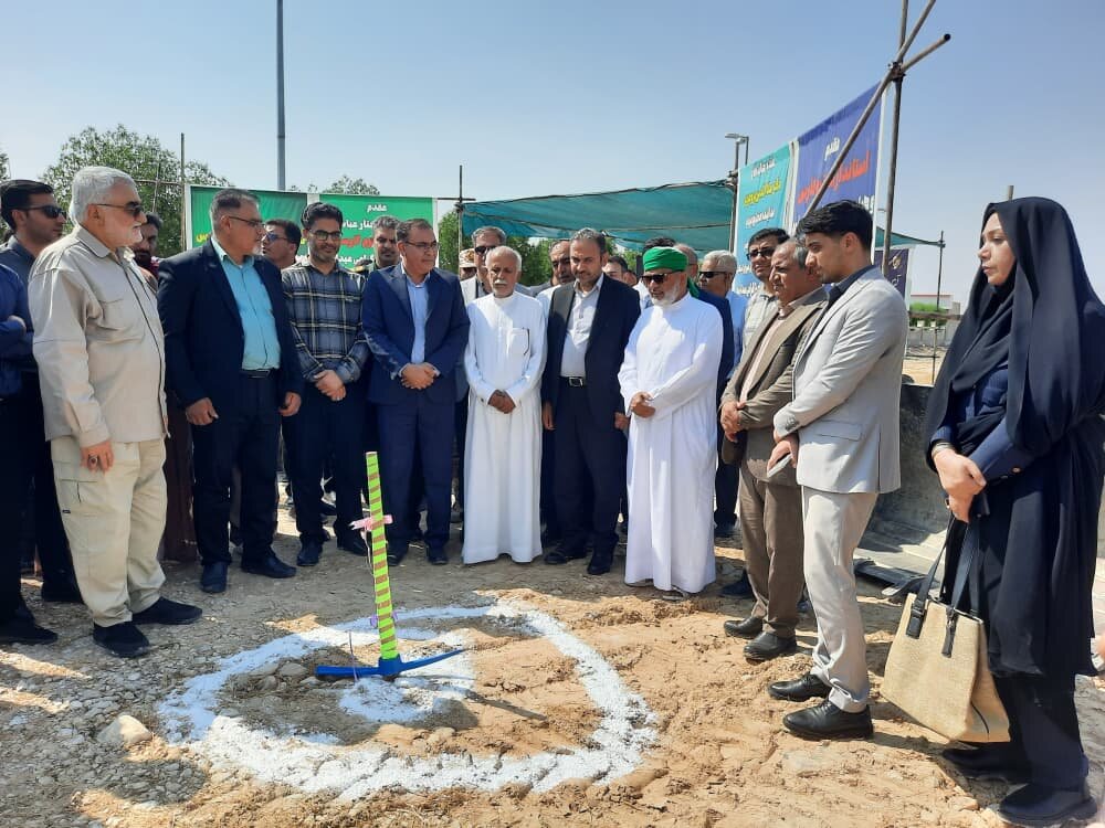 بروجردی: آغاز طرح ۲۰۰ مگاواتی خورشیدی حوزه انتخابیه از عمادشهر؛نیروگاههای ۲۰ مگاواتی در شهرستانها احداث میشود