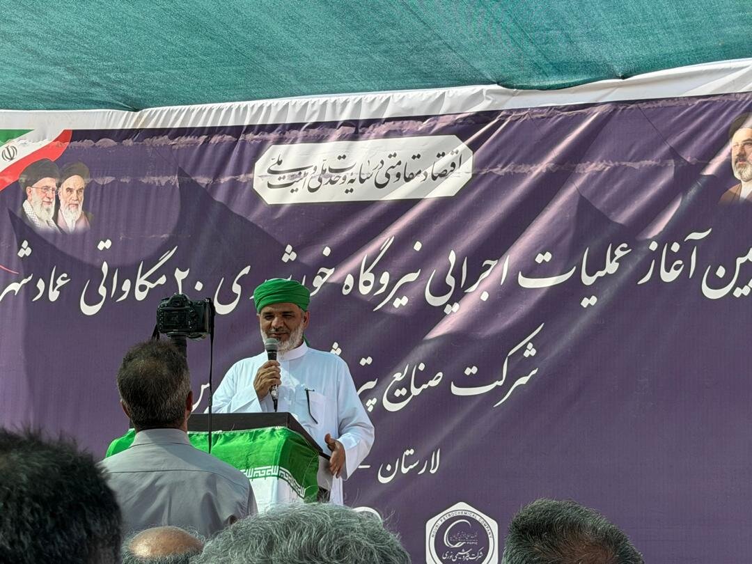 بروجردی: آغاز طرح ۲۰۰ مگاواتی خورشیدی حوزه انتخابیه از عمادشهر؛نیروگاههای ۲۰ مگاواتی در شهرستانها احداث میشود