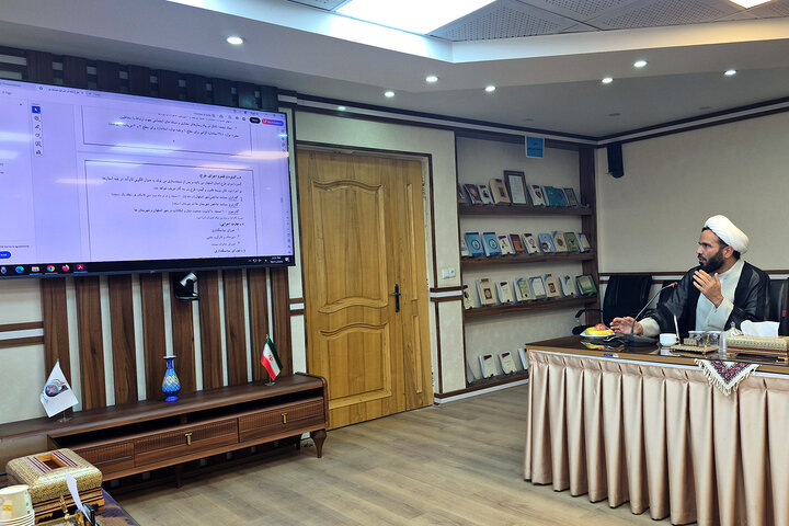نشست هم‌اندیشی امور تبلیغی استان اصفهان
