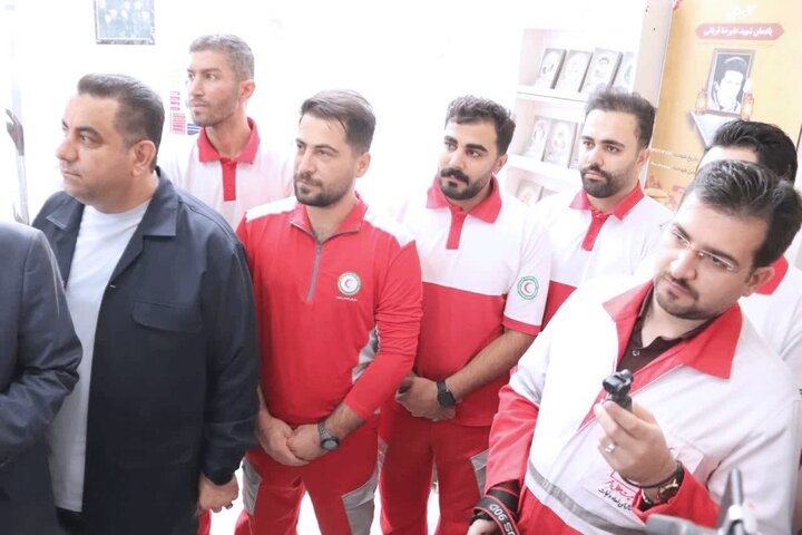 بازدید اعضای کمیسیون بهداشت از مراکز جامع خدمات سلامت و مراکز درمانی و بهداشتی ملایر