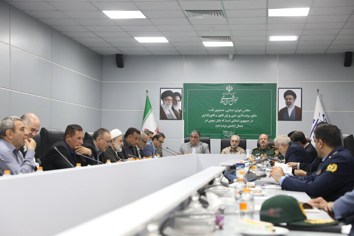 حضور وزیر پیشنهادی دفاع در فراکسیون شاهد و ایثارگر