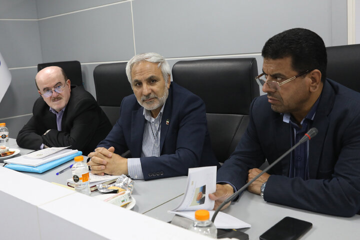 حضور وزیر پیشنهادی دفاع در فراکسیون شاهد و ایثارگر