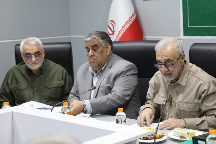 حضور وزیر پیشنهادی دفاع در فراکسیون شاهد و ایثارگر