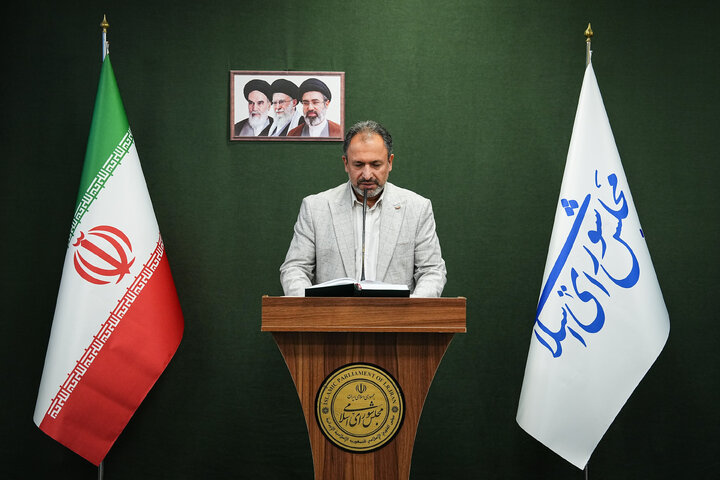 جلسه رأی اعتماد نمایندگان به وزیر پیشنهادی دفاع و پشتیبانی نیروهای مسلح