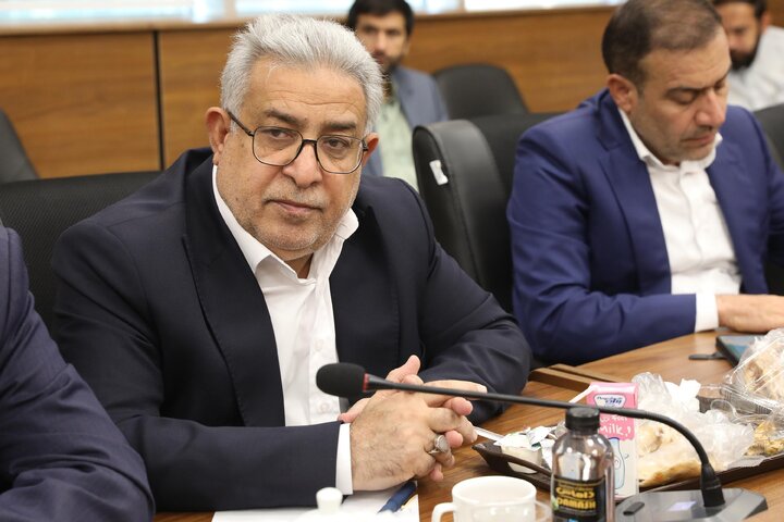 نشست هم اندیشی مجامع استانی با نایب رییس مجلس