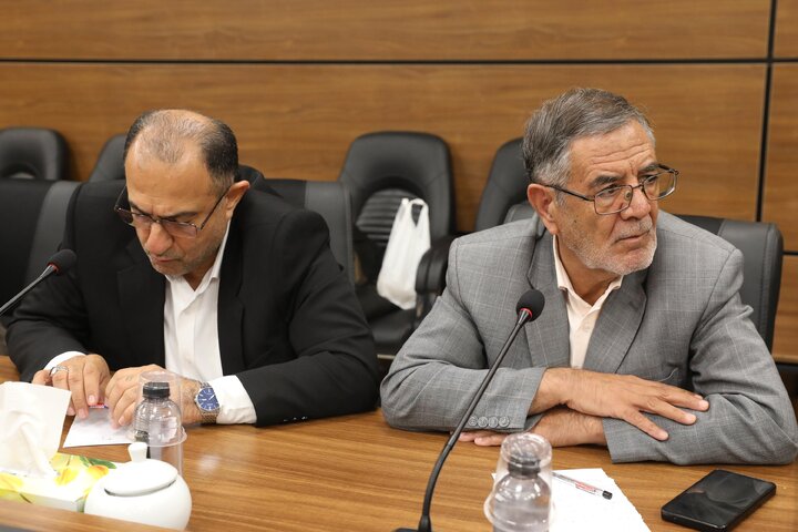 نشست هم اندیشی مجامع استانی با نایب رییس مجلس
