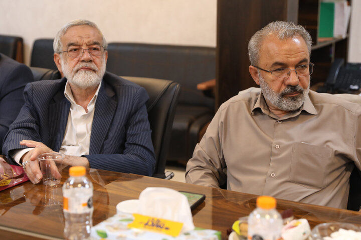 نشست کمیسیون شوراها با حضور رییس  سازمان مدیریت بحران کشور