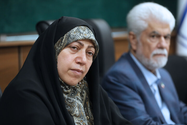 نشست 27مهرماه 1405کمیسیون بهداشت و درمان و اموزش پزشکی مجلس شورای اسلامی