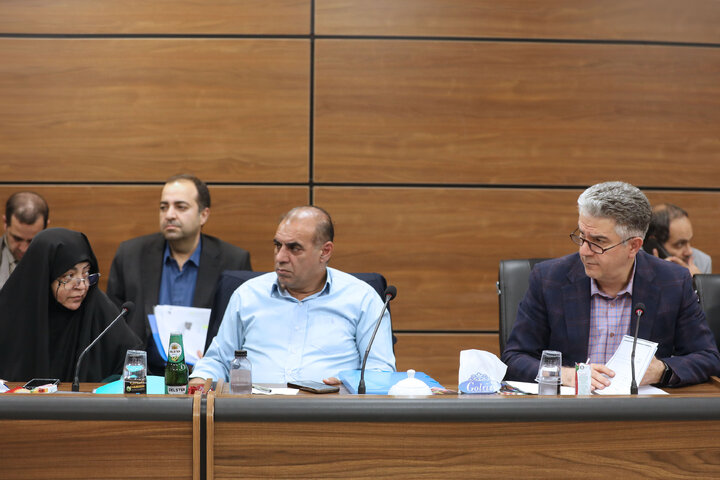 نشست 27مهرماه 1405کمیسیون بهداشت و درمان و اموزش پزشکی مجلس شورای اسلامی