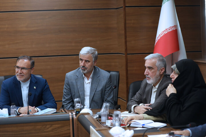 نشست 27مهرماه 1405کمیسیون بهداشت و درمان و اموزش پزشکی مجلس شورای اسلامی