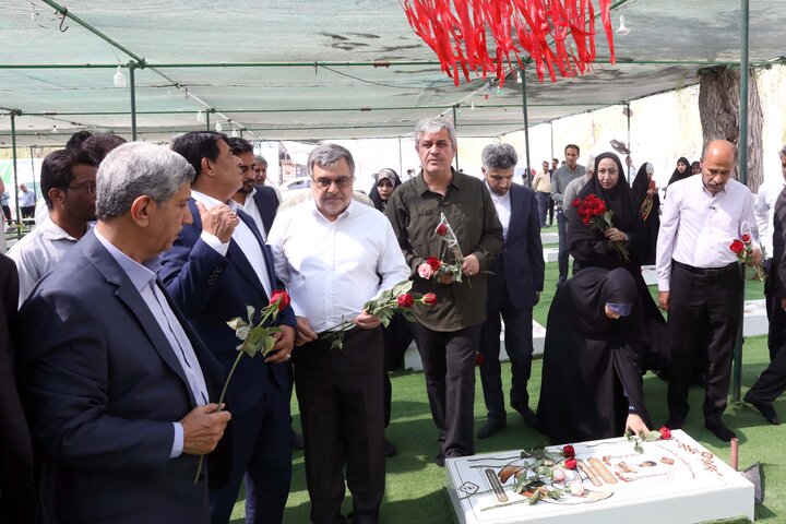 کمیسیون برنامه و بودجه گلزار شهدا میناب