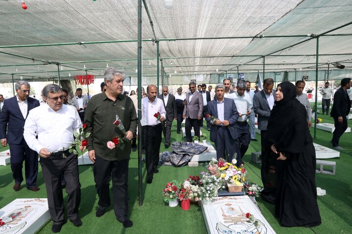 کمیسیون برنامه و بودجه گلزار شهدا میناب