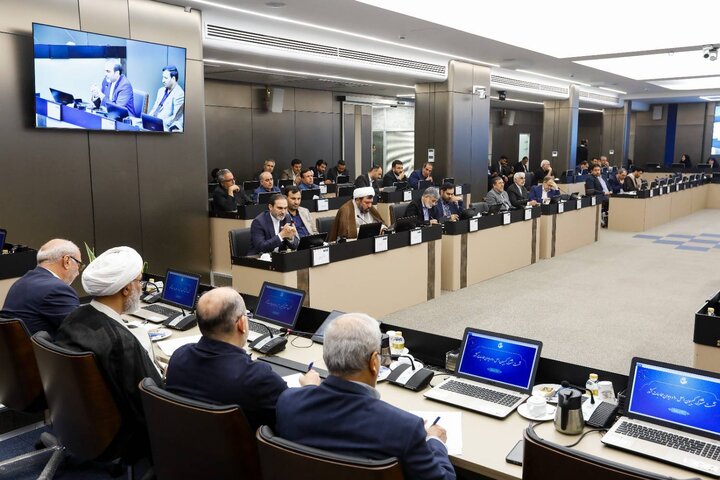 نشست مشترک کمیسیون اصل نود با رئیس و معاونین دیوان محاسبات کشور