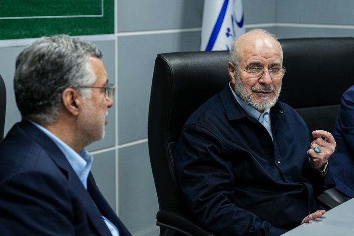 نشست بررسی مسائل حوزه بهداشت، درمان و سلامت با حضور دکتر قالیباف