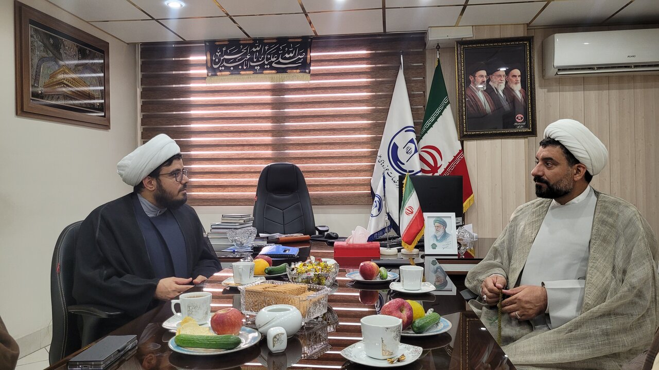 آزادی‌خواه با رئیس جدید مرکز خدمات حوزه‌های علمیه کشور دیدار کرد