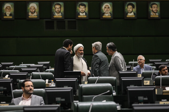نشست علنی یک‌شنبه ۳ مهر ماه مجلس شورای اسلامی