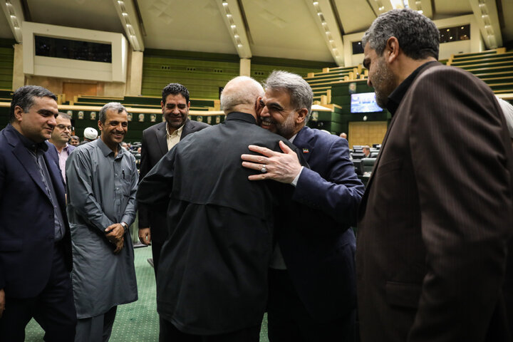 نشست علنی یک‌شنبه ۳ مهر ماه مجلس شورای اسلامی