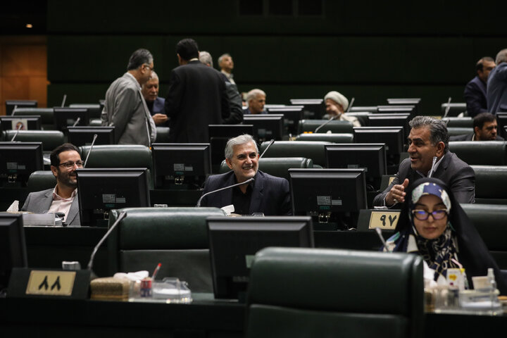 نشست علنی یک‌شنبه ۳ مهر ماه مجلس شورای اسلامی