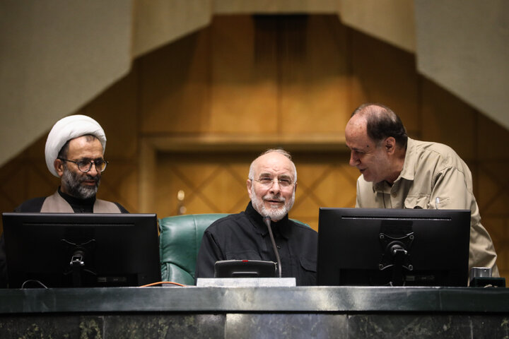 نشست علنی یک‌شنبه ۳ مهر ماه مجلس شورای اسلامی
