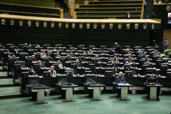 نشست علنی یک‌شنبه ۳ مهر ماه مجلس شورای اسلامی