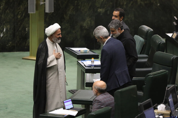 نشست علنی یکشنبه ۳ مهرماه مجلس شورای اسلامی