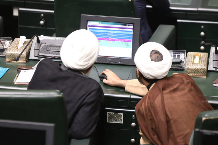 نشست علنی یکشنبه ۳ مهرماه مجلس شورای اسلامی