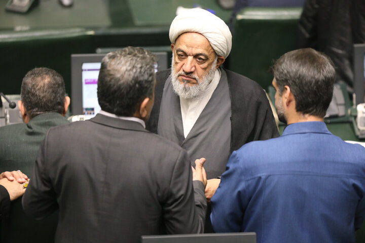 نشست علنی یکشنبه ۳ مهرماه مجلس شورای اسلامی